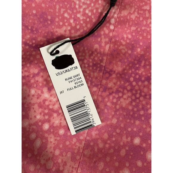 T. TAHARI Rune Full bloom pencil skirt pink berry ombre Sz 2 NWT! - Picture 8 of 12